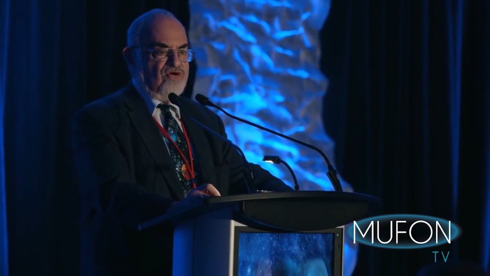 Stanton Friedman at Alien Cosmic Expo